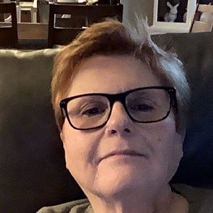 Meet your Posher, Bruce